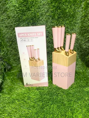 6pcs High Quality Knife Set With in- Built Sharpener