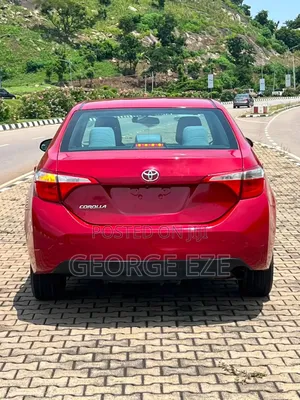 Toyota Corolla 2016 Red