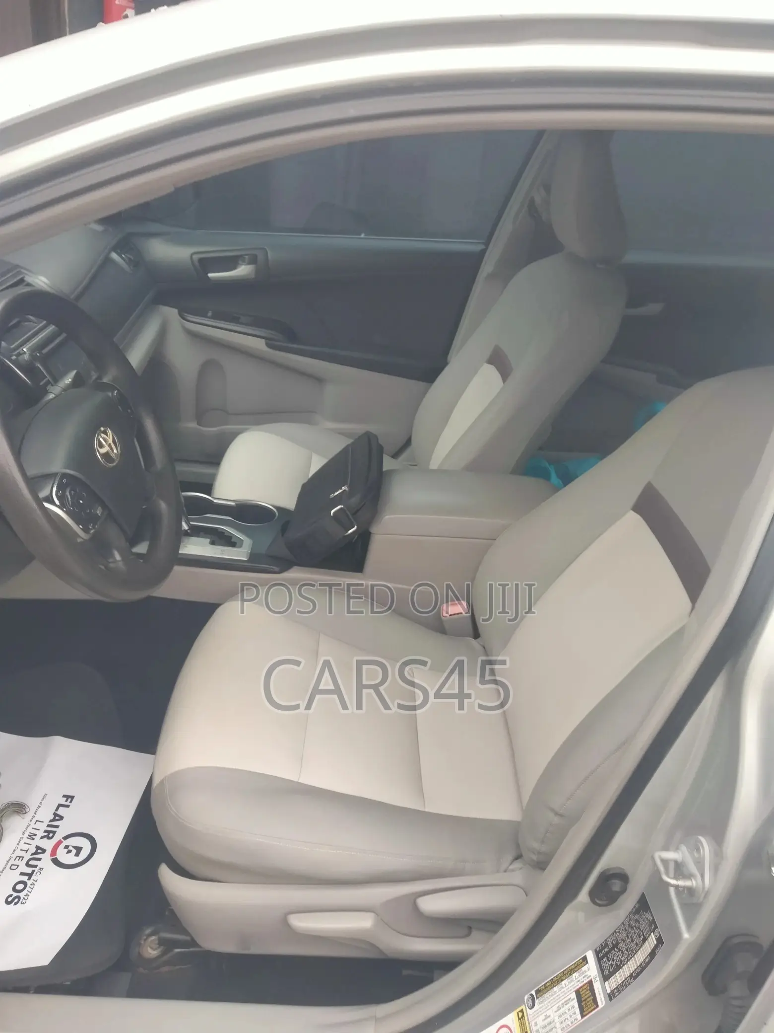 Toyota Camry 2012 Silver