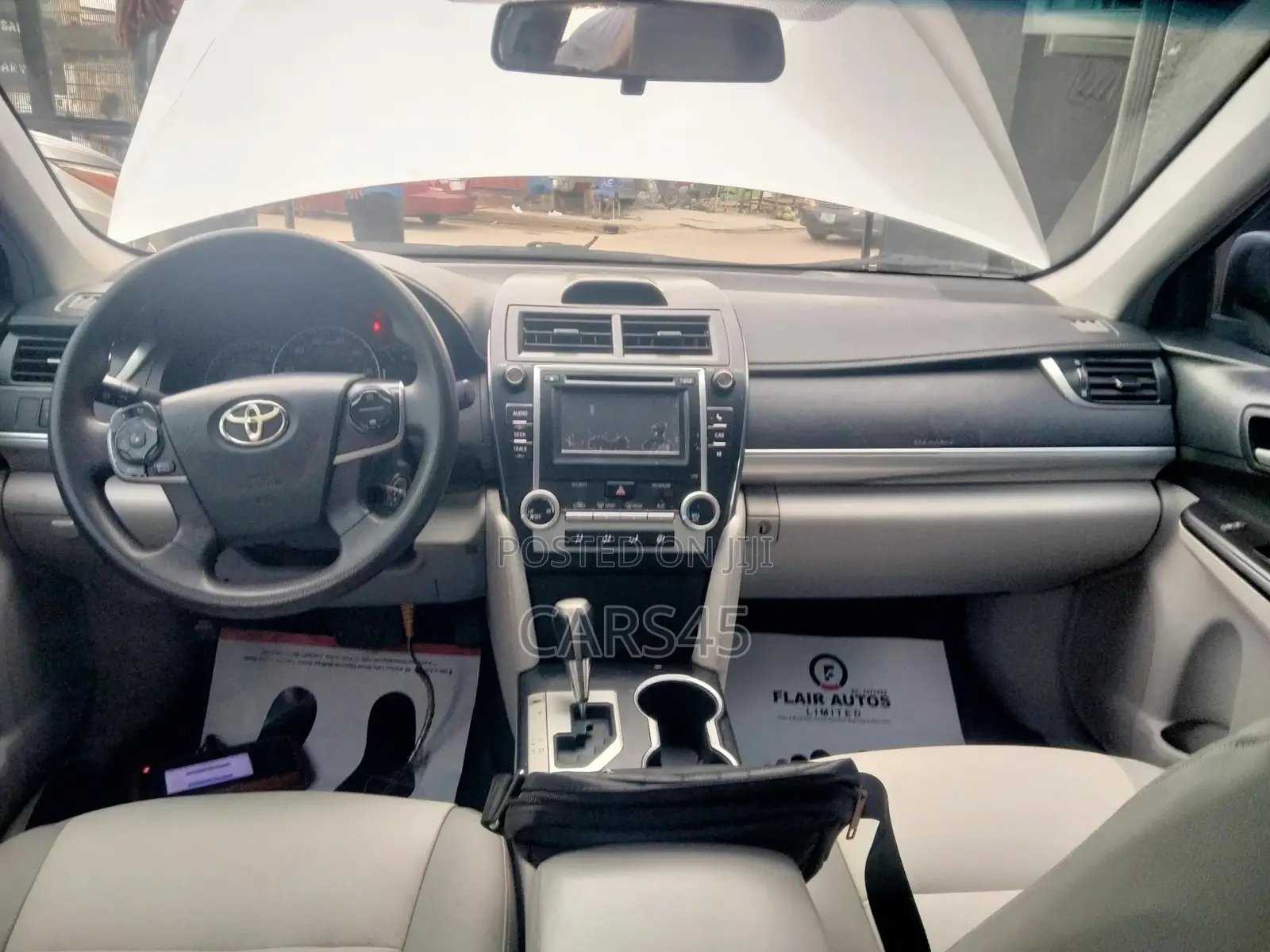 Toyota Camry 2012 Silver