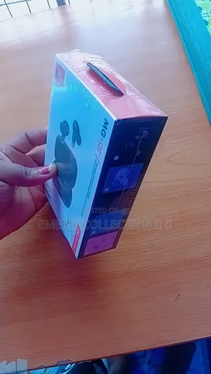 Bluetooth and Earpodl