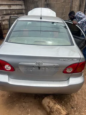Toyota Corolla 2004 Silver