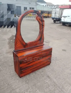 Top Quality Real Wooden Royal Dresser With Mirror and Drawers