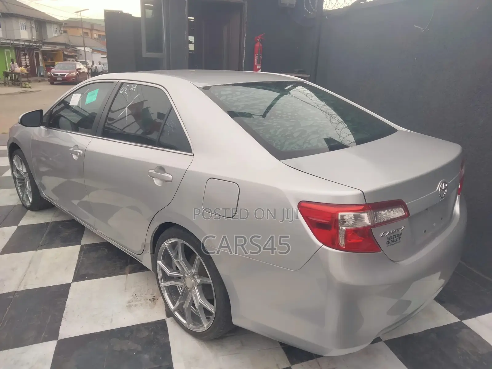 Toyota Camry 2012 Silver