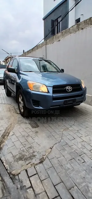 Toyota RAV4 2.5 4x4 2011 Blue