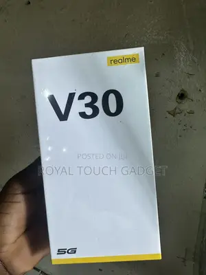 New Realme V30 128 GB Gold