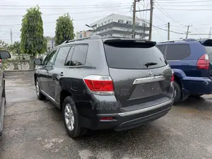Toyota Highlander 2011 Gray