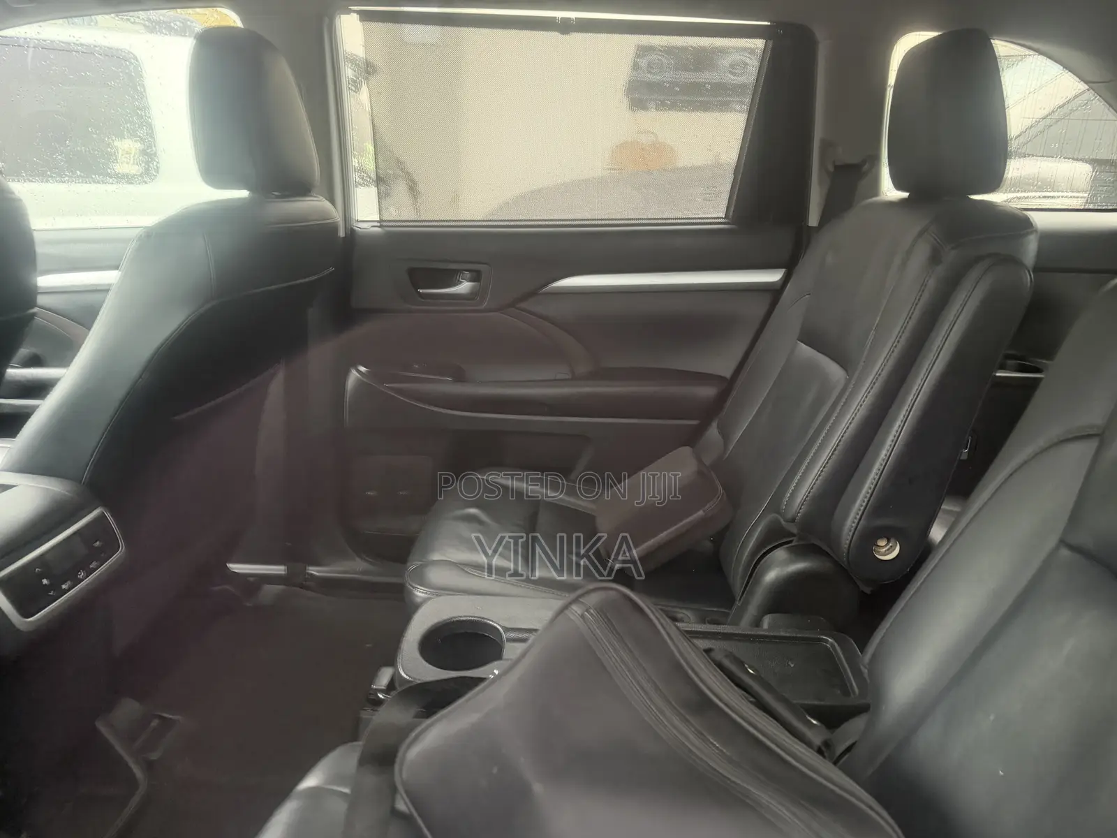 Toyota Highlander XLE 2019 Blue