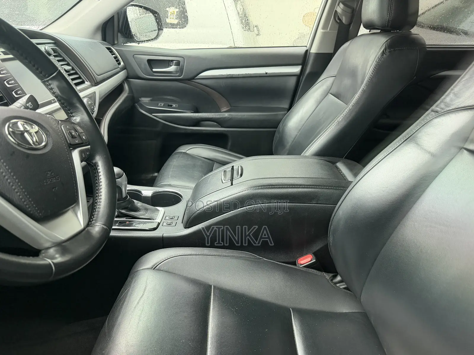 Toyota Highlander XLE 2019 Blue