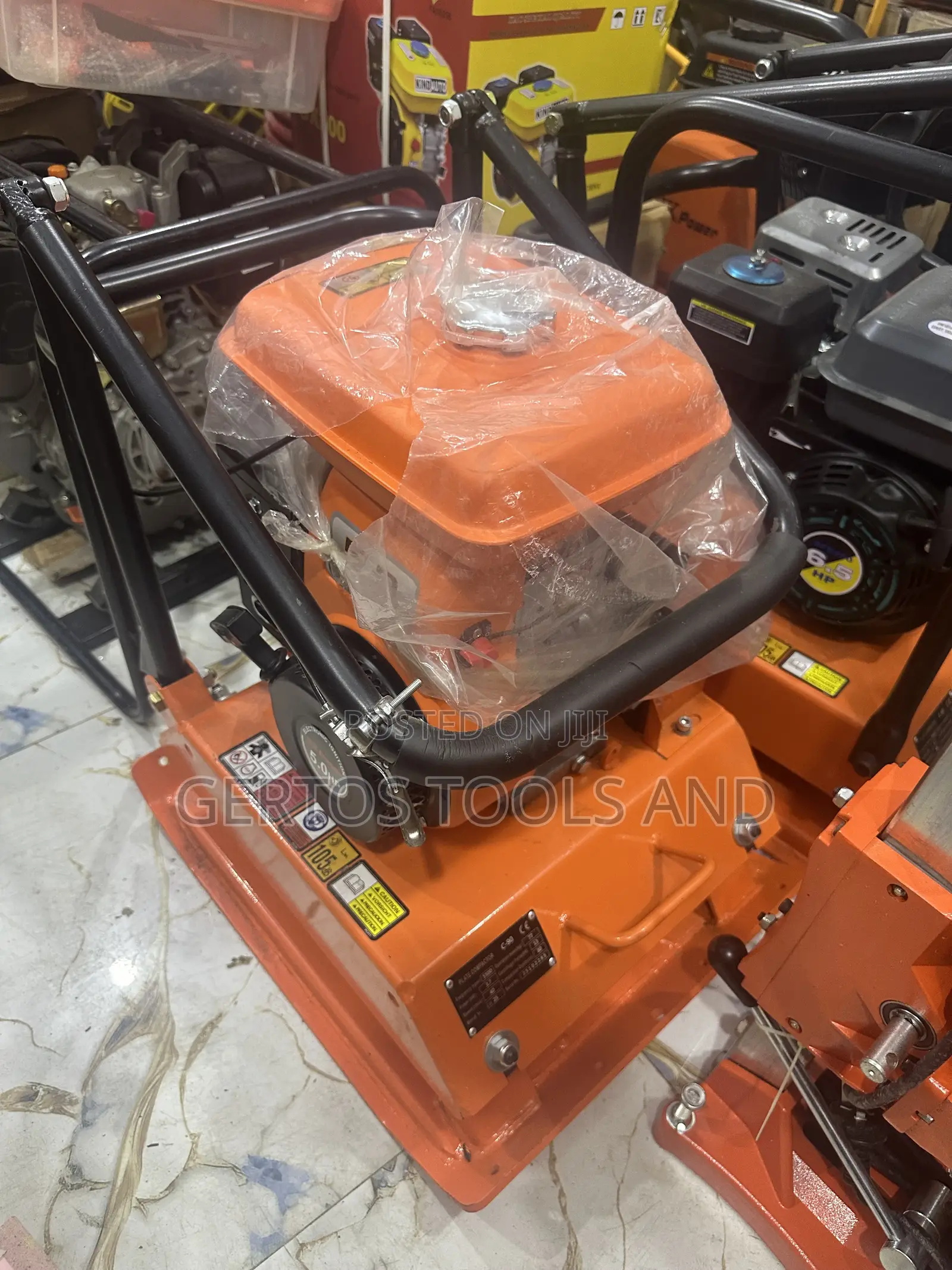 Plates Compactor Machine