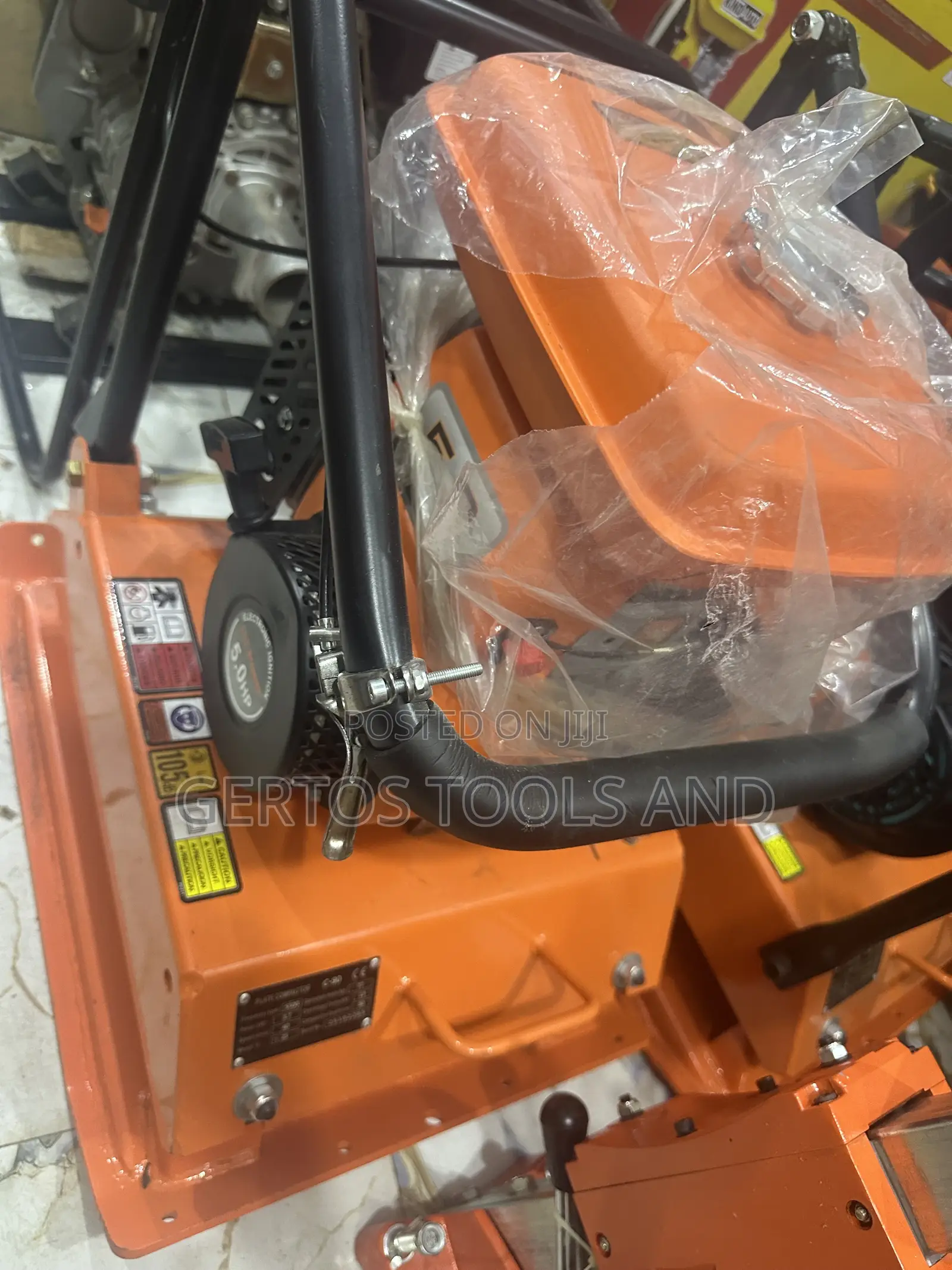 Plates Compactor Machine