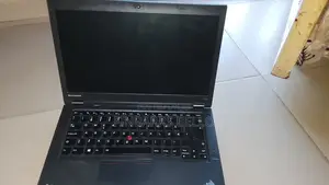 New Laptop Lenovo ThinkPad T490s 16GB Intel Core i5 SSD 512GB