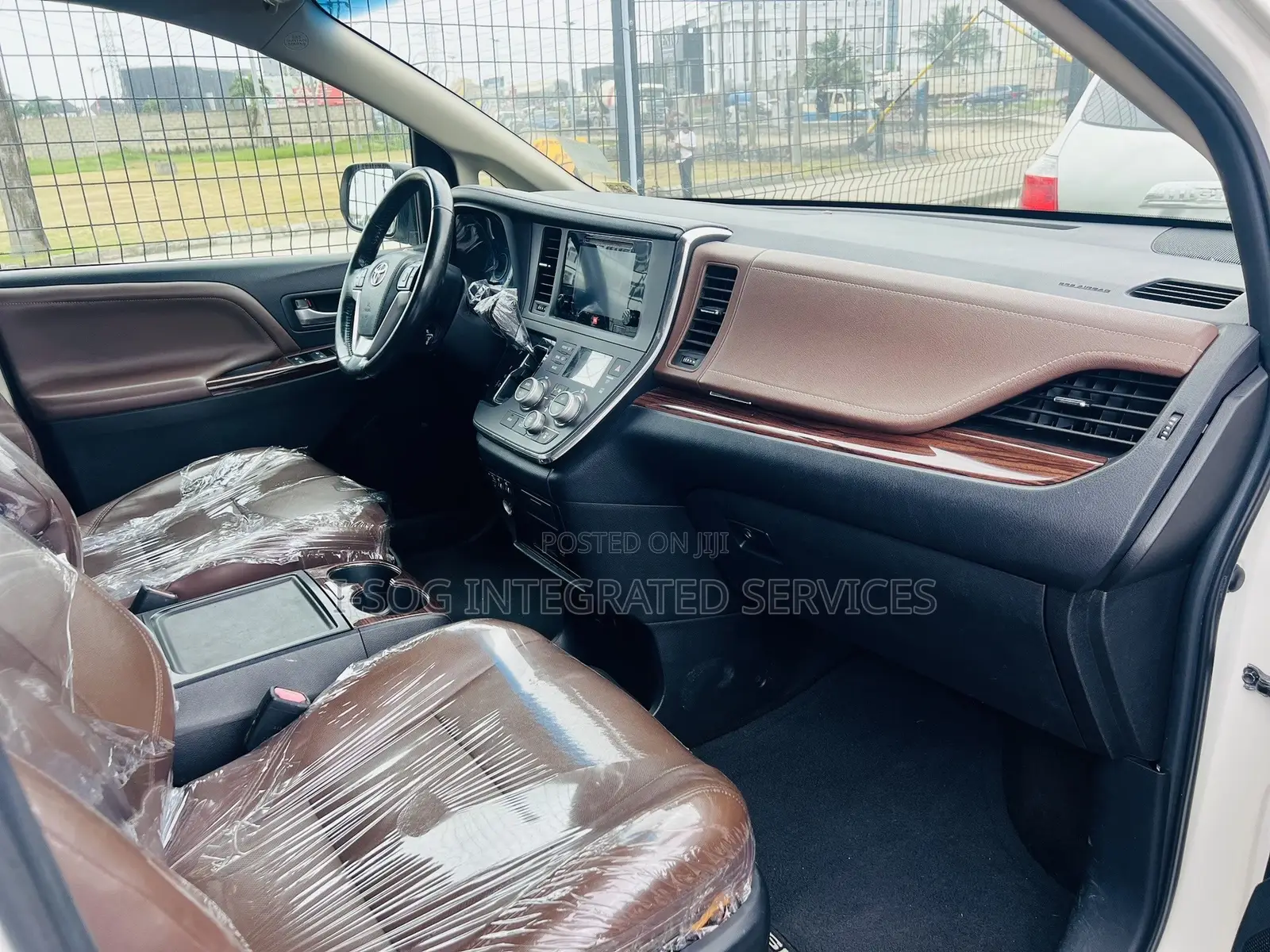 Toyota Sienna 2015 White