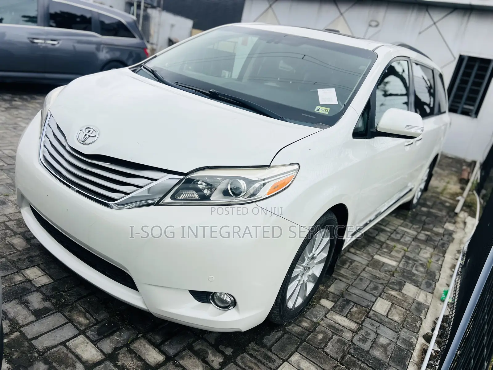 Toyota Sienna 2015 White