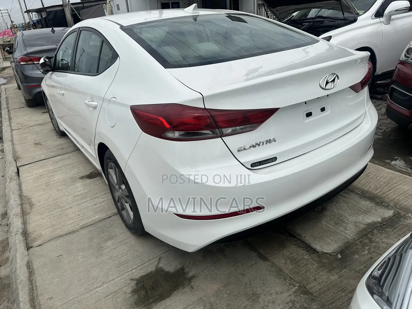 Hyundai Elantra 2017 White