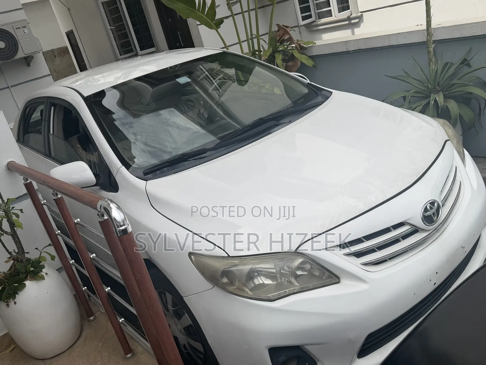 Toyota Corolla 2012 White