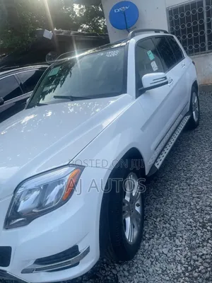 Mercedes-Benz GLK-Class 350 4MATIC 2013 White
