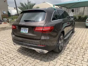 Mercedes-Benz GLC-Class 2018 Brown