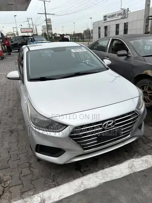 Hyundai Accent 2019 Silver