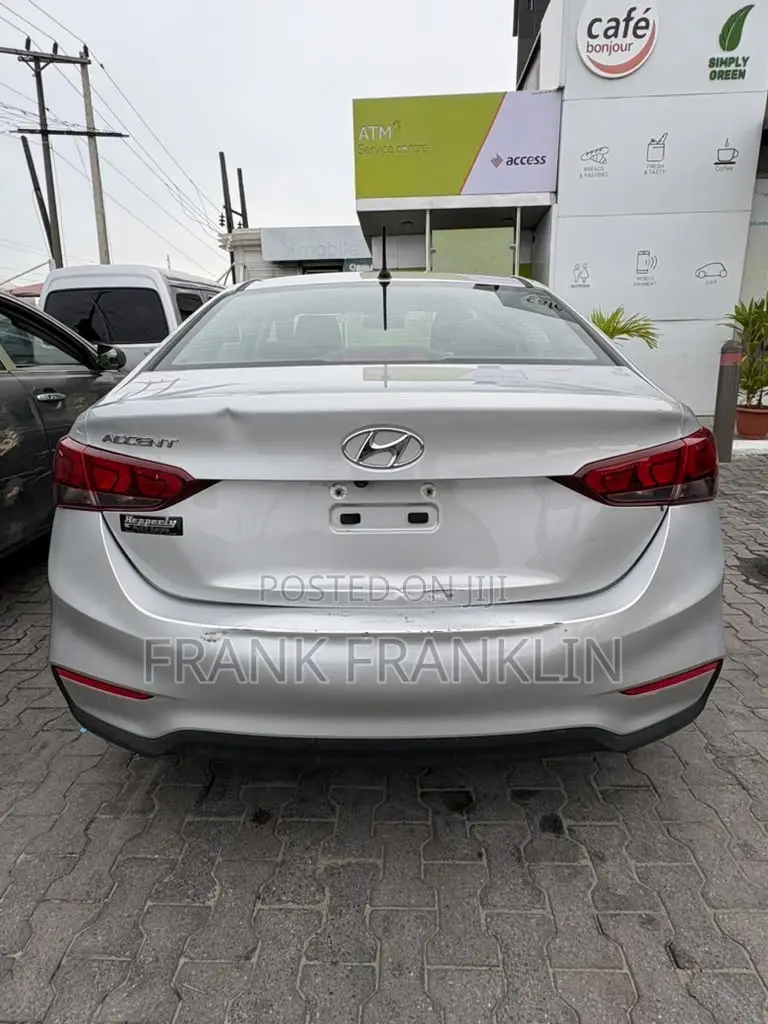 Hyundai Accent 2019 Silver