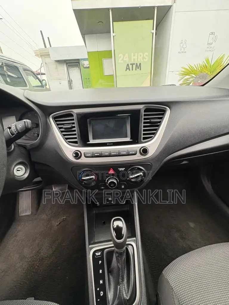 Hyundai Accent 2019 Silver
