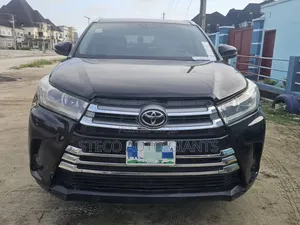 Toyota Highlander 2015 Black