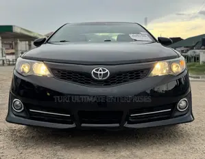 Toyota Camry SE 4dr Sedan (2.5L 4cyl 6A) 2012 Black