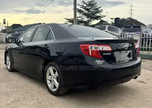 Toyota Camry SE 4dr Sedan (2.5L 4cyl 6A) 2012 Black