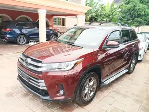 Toyota Highlander 2017 Red