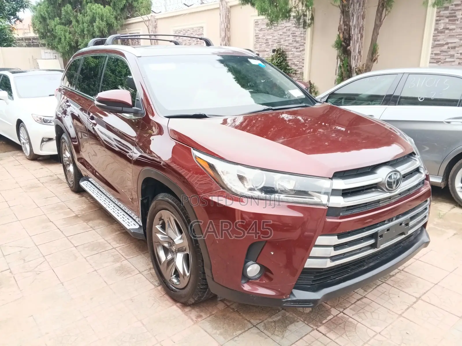 Toyota Highlander 2017 Red