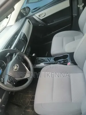 Toyota Corolla 2015 Silver