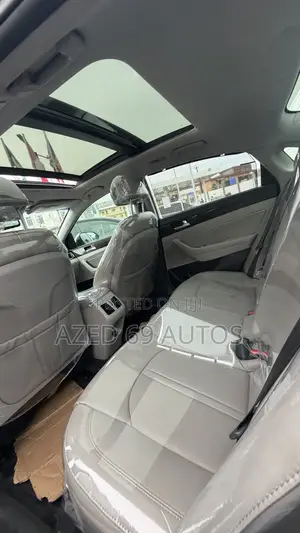Hyundai Sonata Limited PZEV 4dr Sedan (2.4L 4cyl 6A) 2015 Silver