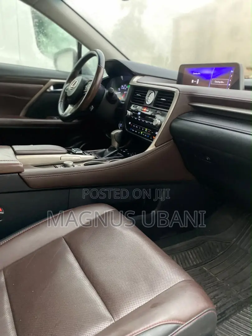 Lexus RX 350 AWD 2017 Gold