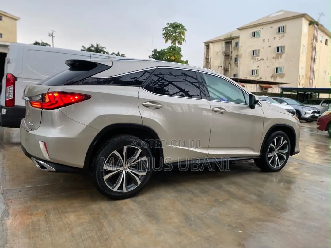 Lexus RX 350 AWD 2017 Gold