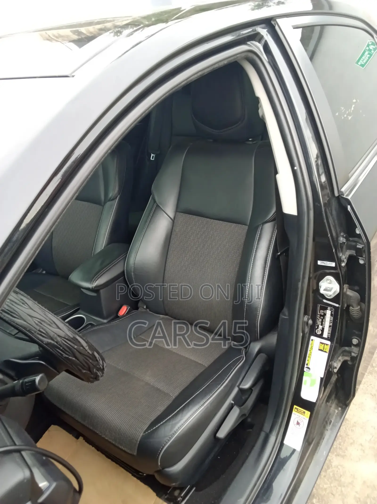 Toyota Corolla 2015 Black