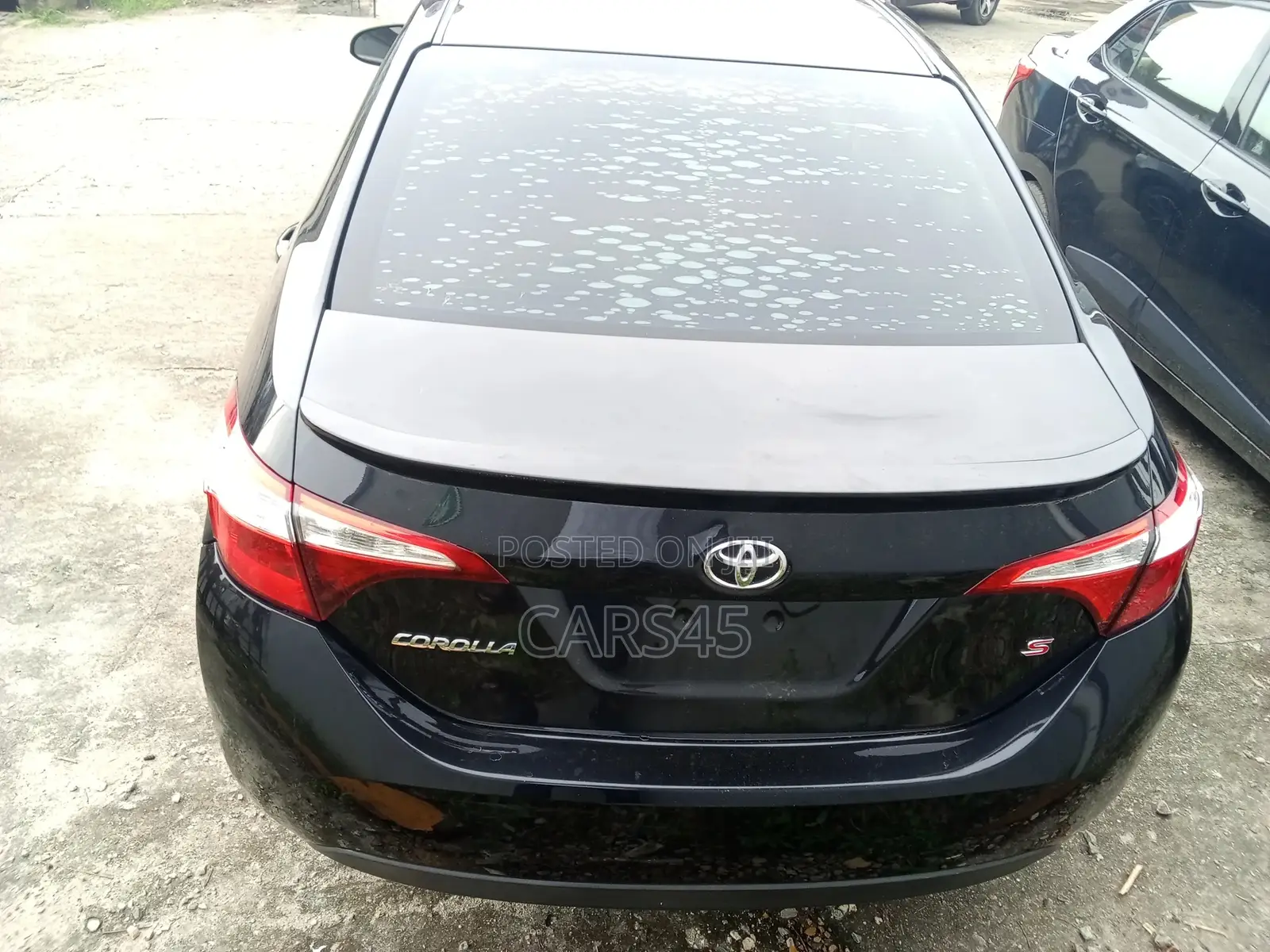 Toyota Corolla 2015 Black