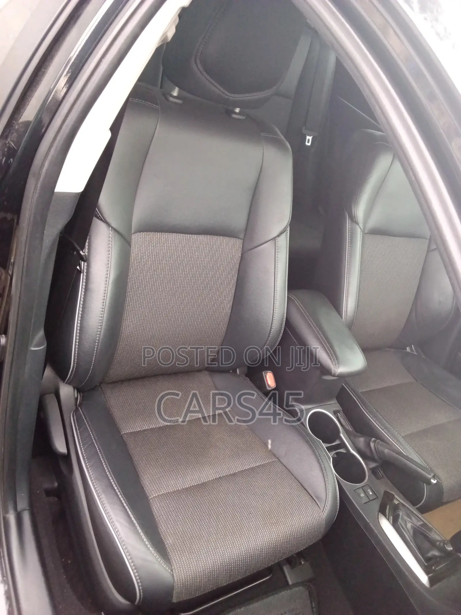 Toyota Corolla 2015 Black
