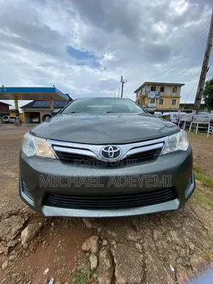 Toyota Camry LE 4dr Sedan (2.5L 4cyl 6A) 2012 Green