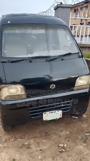 Suzuki Every 2010 Black