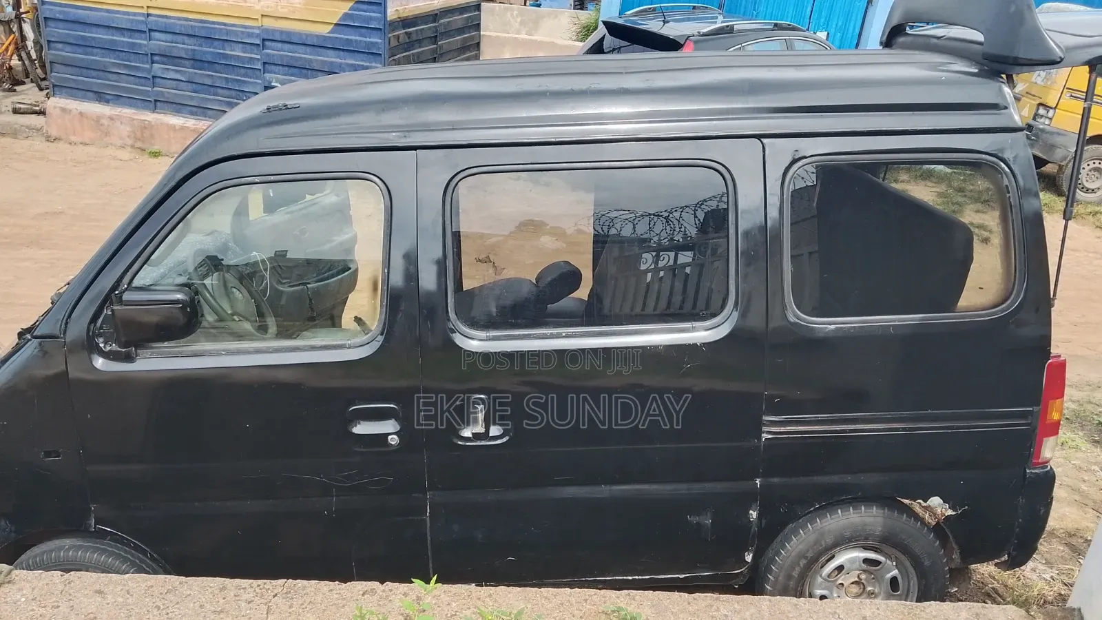 Suzuki Every 2010 Black