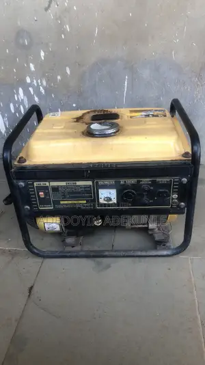 Senwei Su2200 Petrol Generator -Good Working Condition .