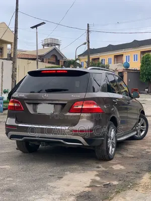 Mercedes-Benz M Class 2013 Brown