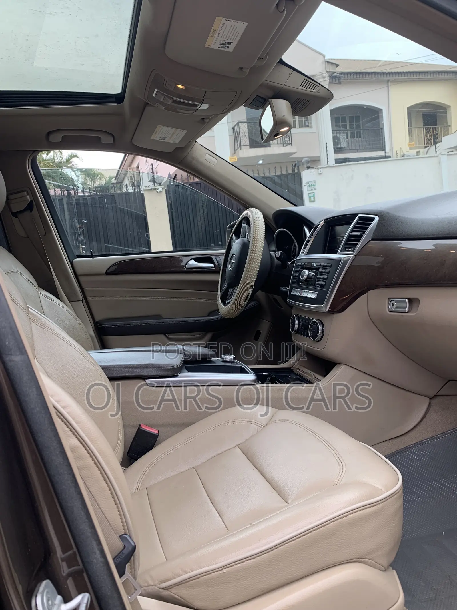 Mercedes-Benz M Class 2013 Brown