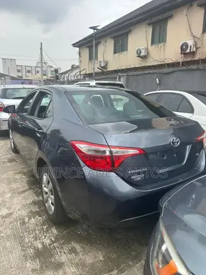 Toyota Corolla 2015 Gray