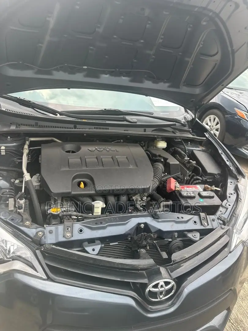 Toyota Corolla 2015 Gray