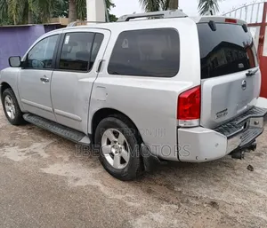 Nissan Armada SE 2004 Silver