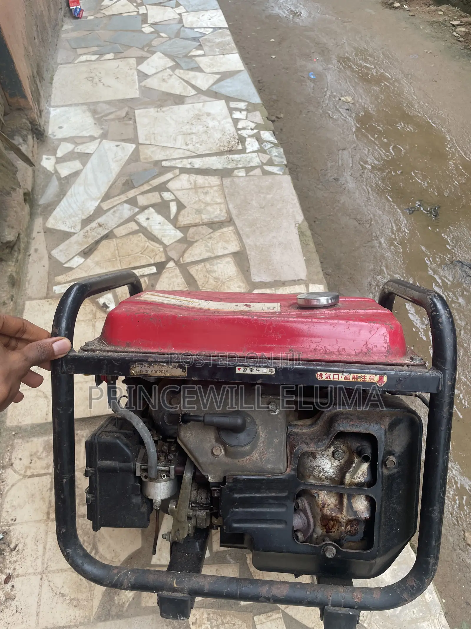 Honda EP600 Generator - Clean & Reliable