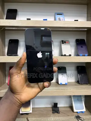 Apple iPhone 13 128 GB Black