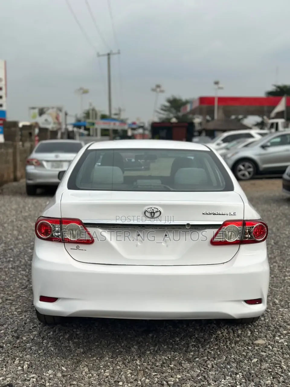Toyota Corolla 2011 White