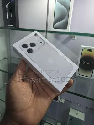 New Apple iPhone 18 Pro 256 GB Silver